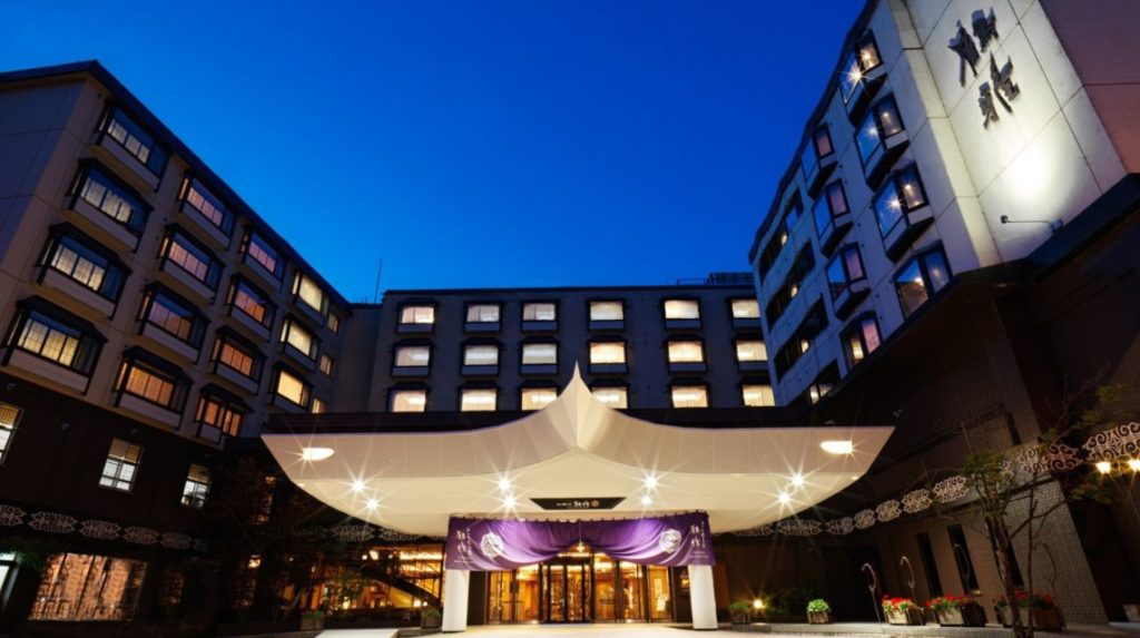 あかん遊久の里鶴雅　外観