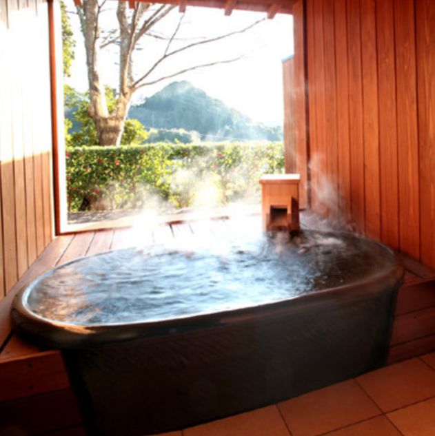 旬彩の宿　緑水亭　信楽焼温泉露天風呂