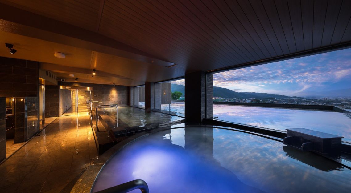 美ヶ原温泉　翔峰　展望風露天呂